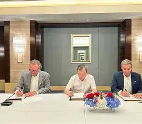 一竞技体育-包含重磅！法兰克福今晨远射贴柱风云突变法兰克福窗口期状态回暖，新疆广汇手感冰凉备战荷甲的词条